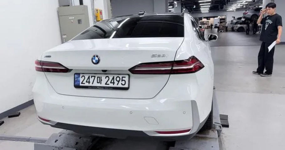 Bmw 5-Series 