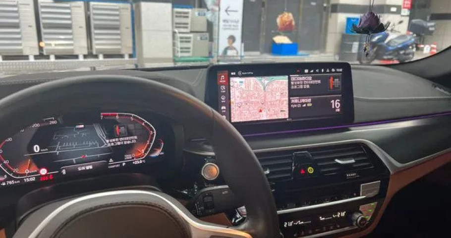Bmw 5-Series 