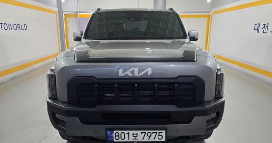 Kia Tasman 