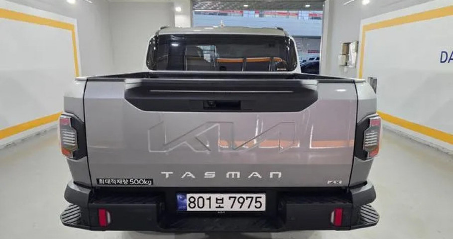 Kia Tasman 