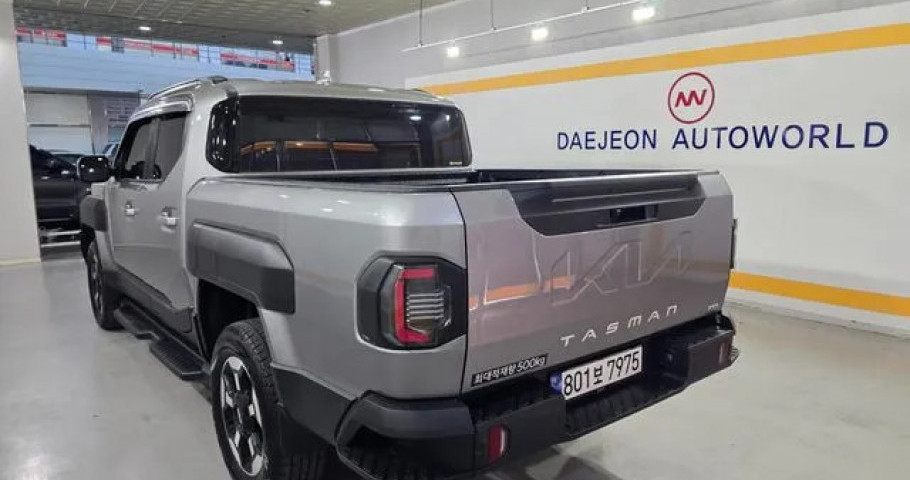 Kia Tasman 