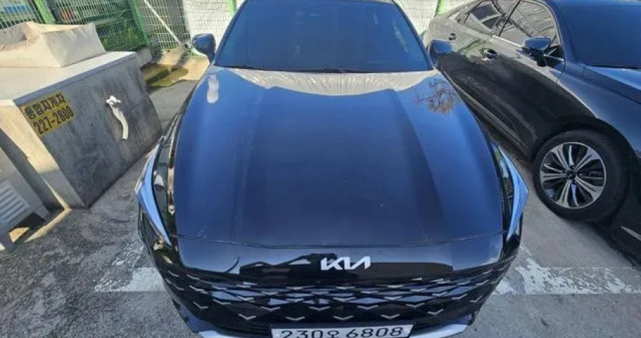 Kia K8 