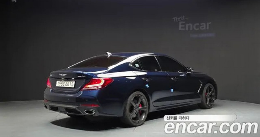 Genesis G70 