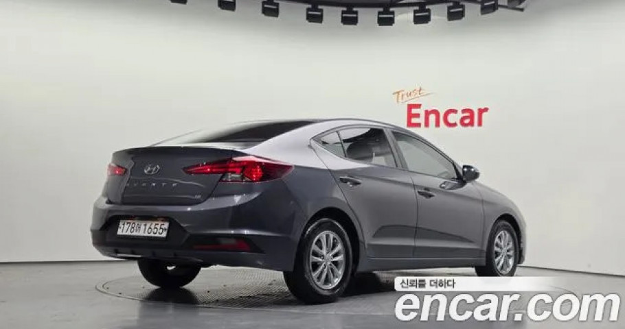 Hyundai Avante (Elantra) 