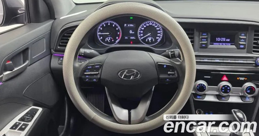 Hyundai Avante (Elantra) 