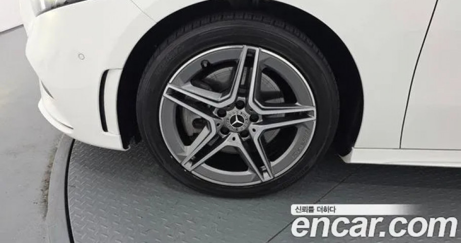 Mercedes-Benz A-Class 