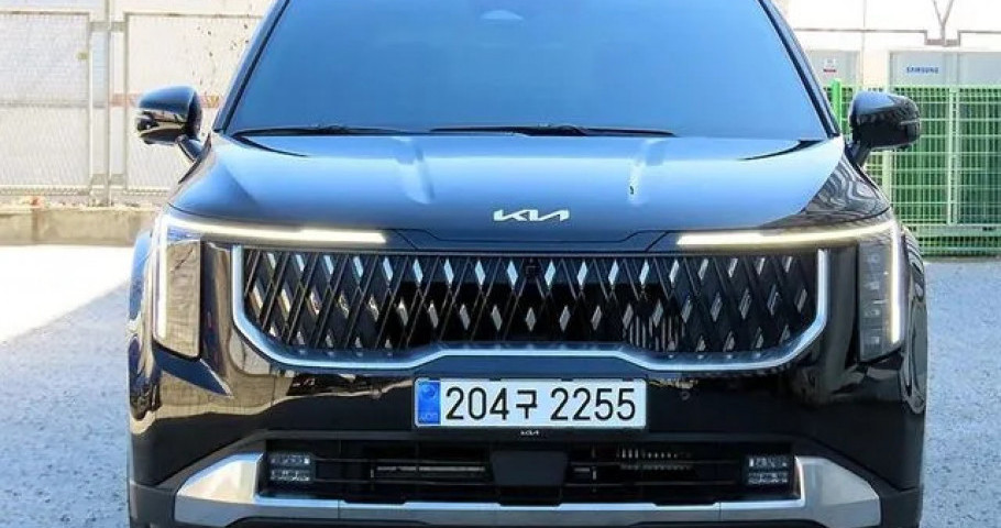 Kia Carnival 