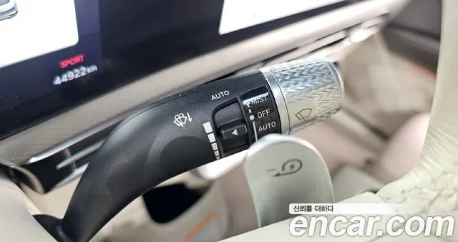 Genesis Gv60 