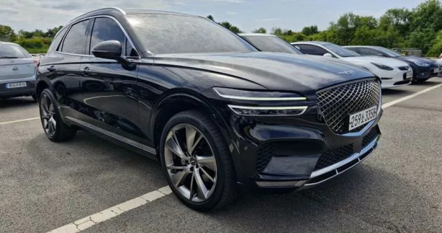 Genesis Gv70 