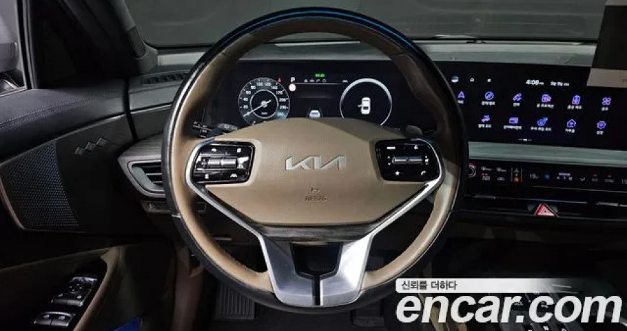 Kia K8 