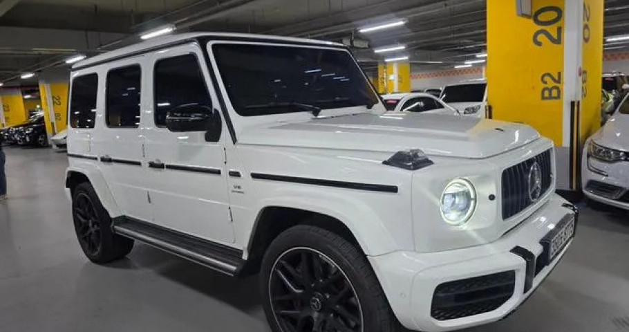 Mercedes-Benz G-Class 