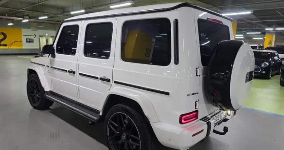 Mercedes-Benz G-Class 