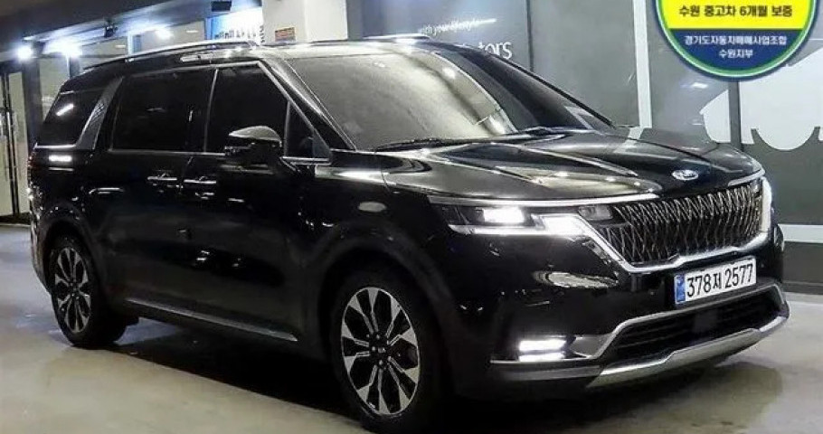 Kia Carnival 