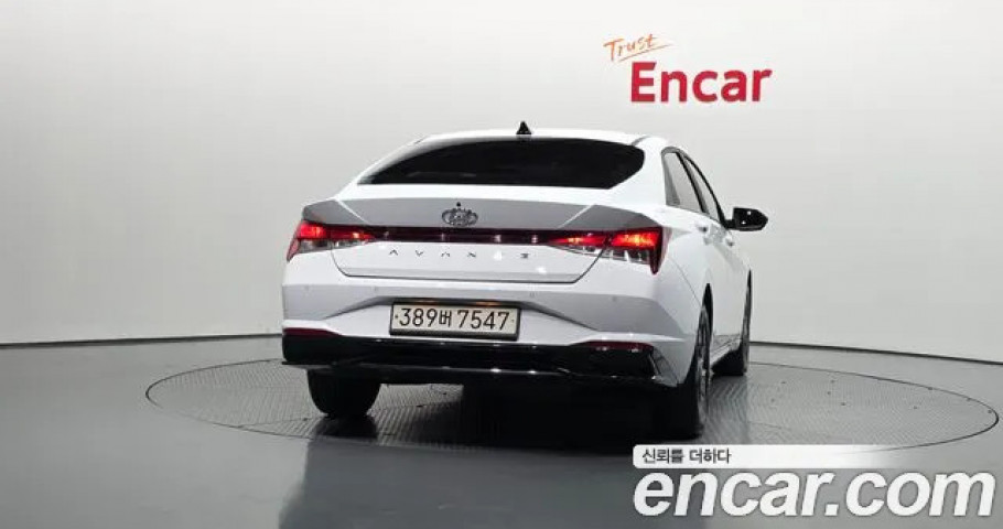 Hyundai Avante (Elantra) 