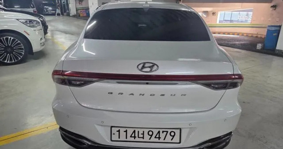 Hyundai Grandeur 
