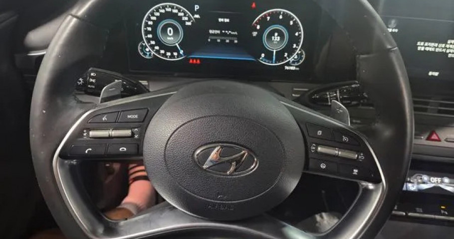 Hyundai Grandeur 