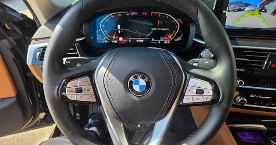 Bmw 5-Series 