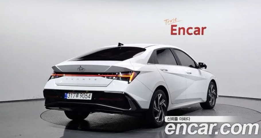 Hyundai Avante (Elantra) 