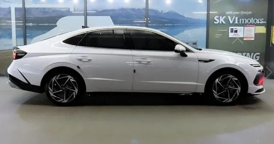 Hyundai Sonata 