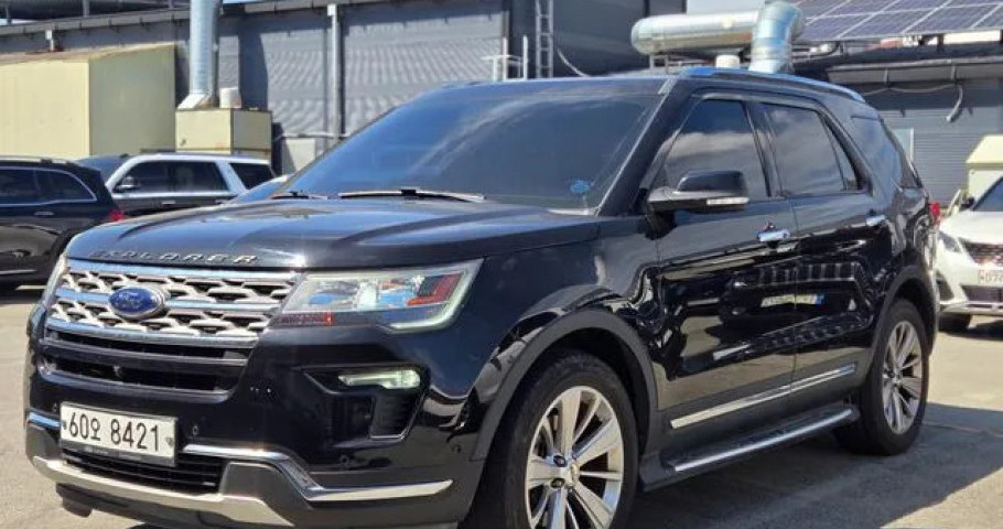 Ford Explorer 