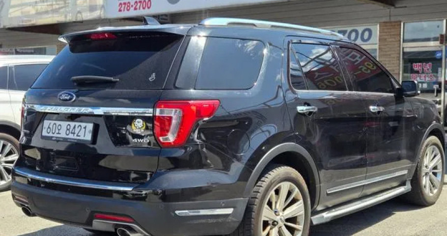 Ford Explorer 