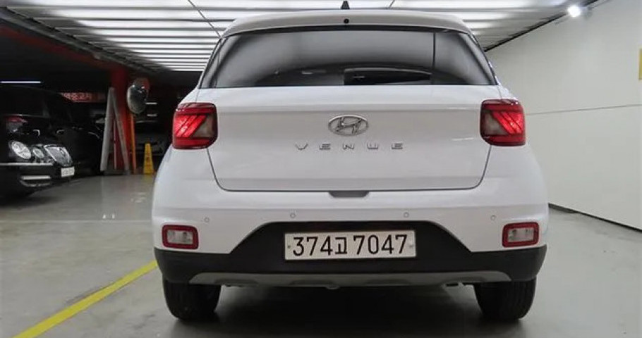 Hyundai Venue 