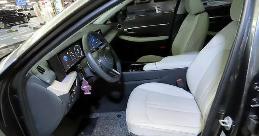 Hyundai Sonata 
