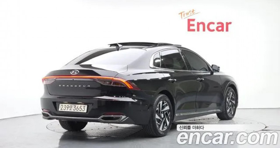 Hyundai Grandeur 