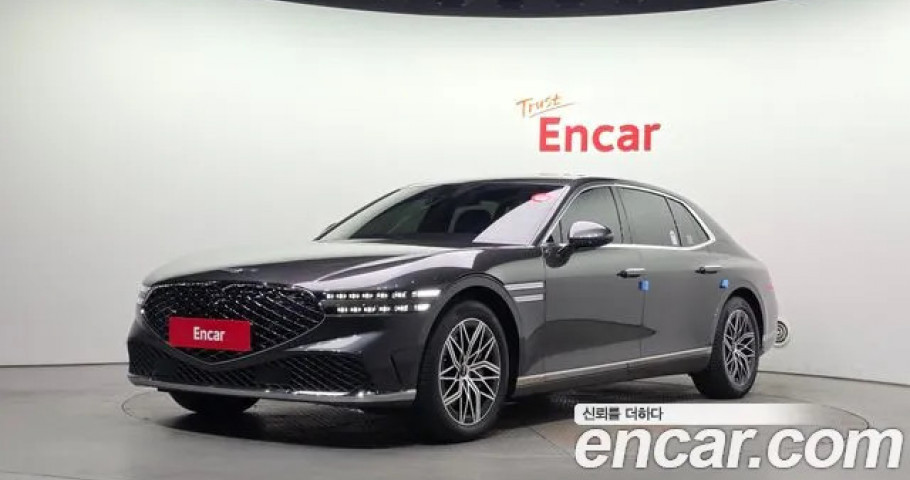 Genesis G90 