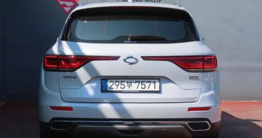 Renault Qm6 