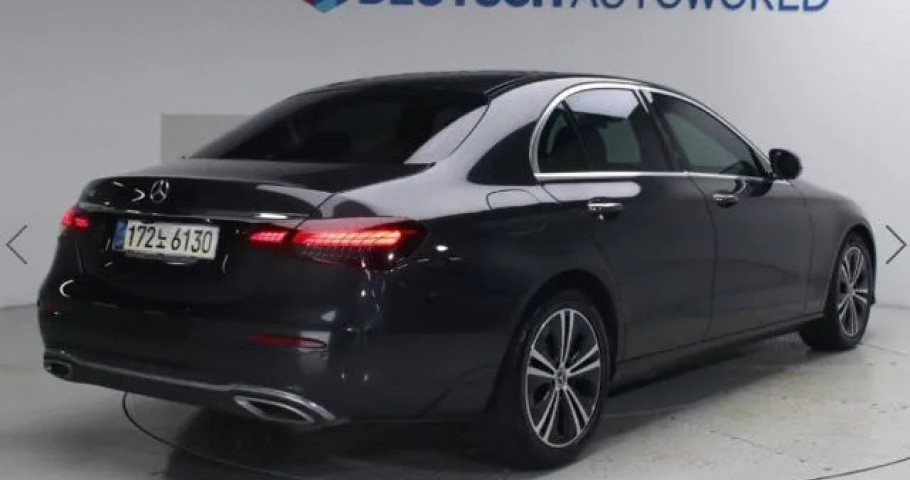 Mercedes-Benz E-Class 