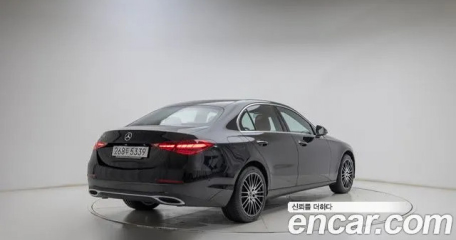 Mercedes-Benz C-Class 