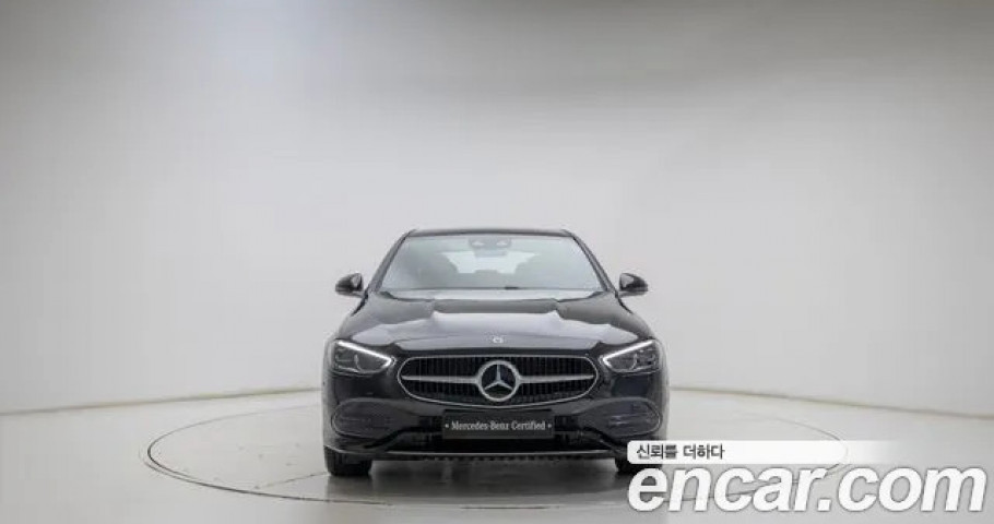 Mercedes-Benz C-Class 