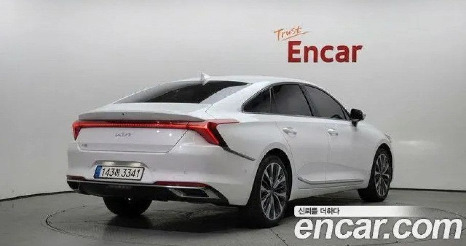 Kia K8 
