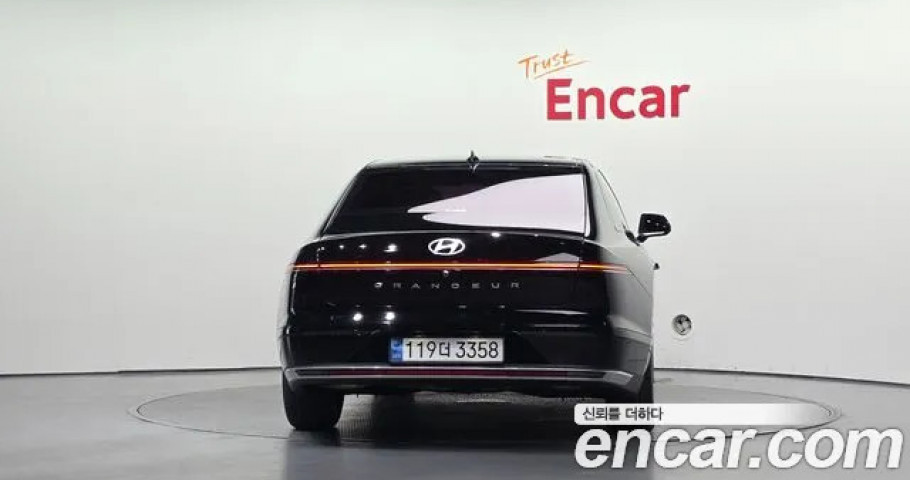 Hyundai Grandeur 