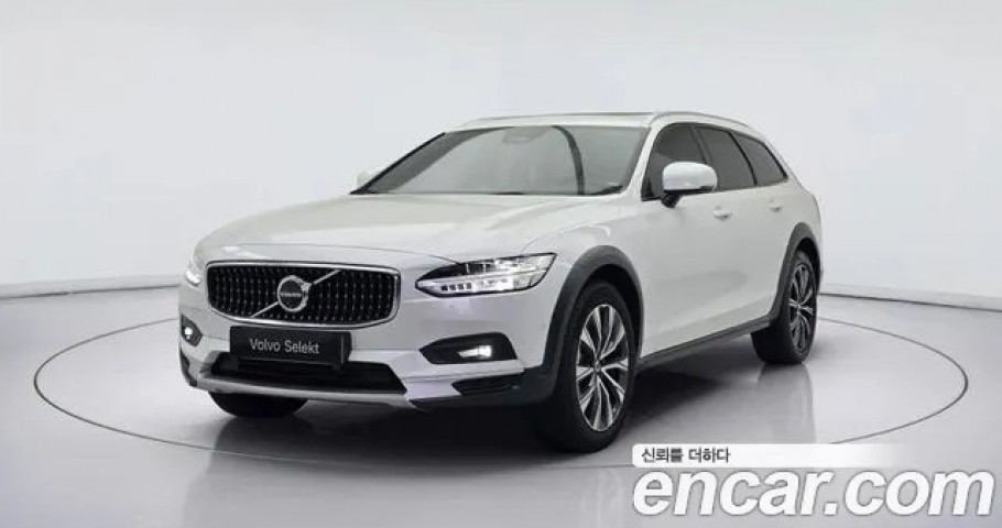 Volvo V90 