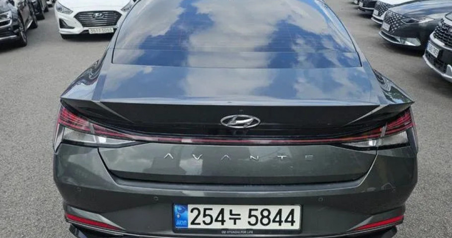 Hyundai Avante (Elantra) 
