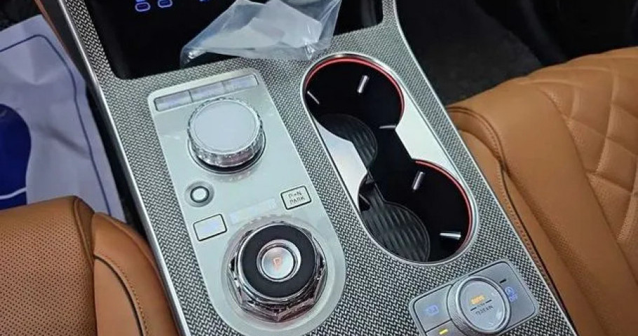 Genesis Gv80 
