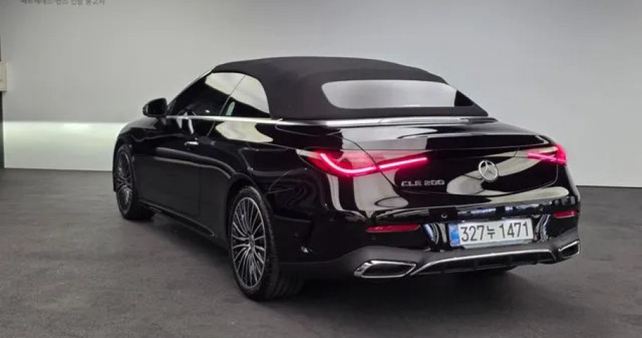 Mercedes-Benz Cle-Class 