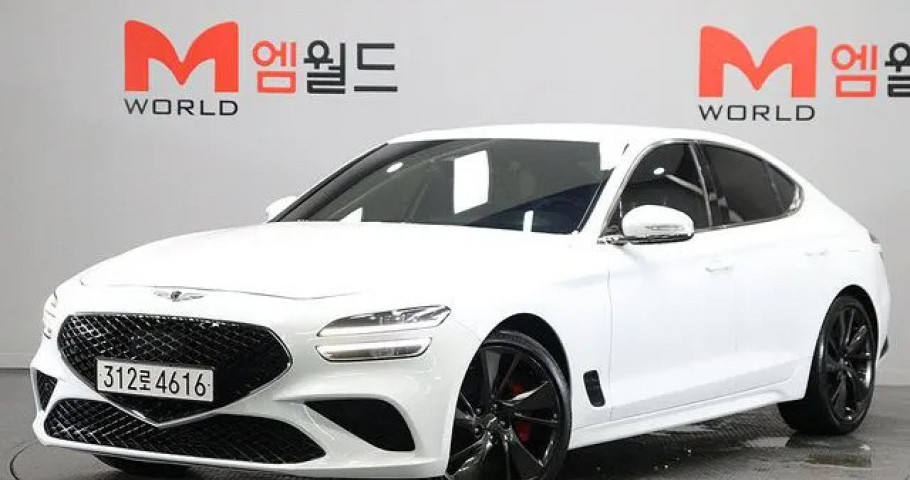 Genesis G70 
