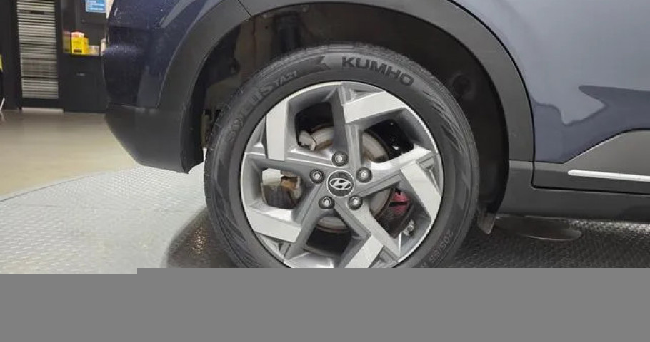 Hyundai Venue 