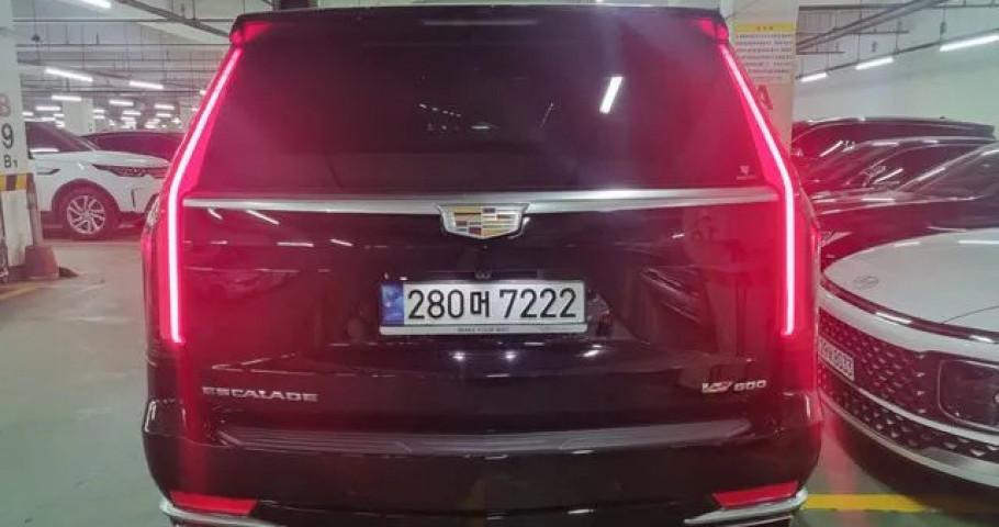 Cadillac Escalade 