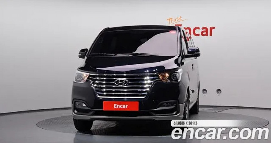 Hyundai Starex 