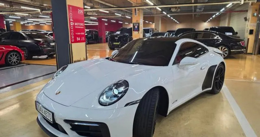 Porsche 911 