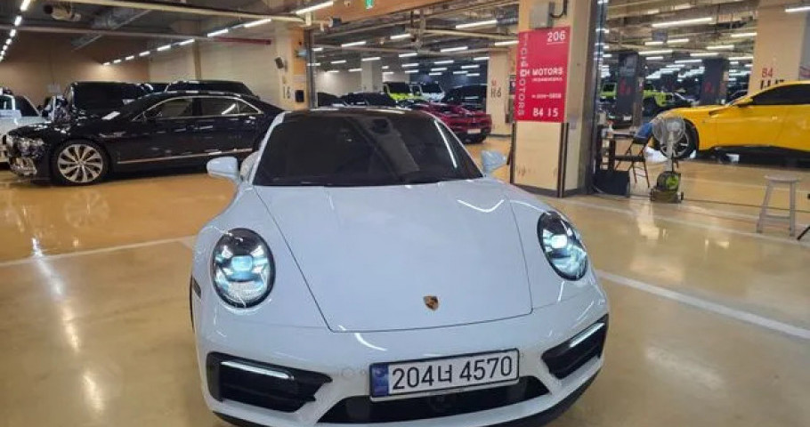 Porsche 911 
