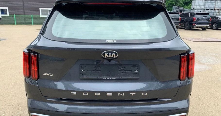 Kia Sorento 1.6hyb AT (230 л.с.) 4WD