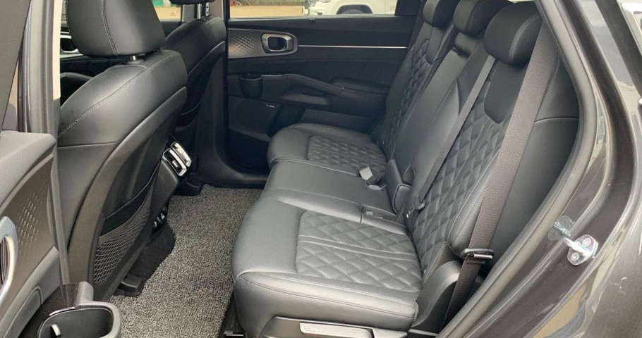Kia Sorento 1.6hyb AT (230 л.с.) 4WD