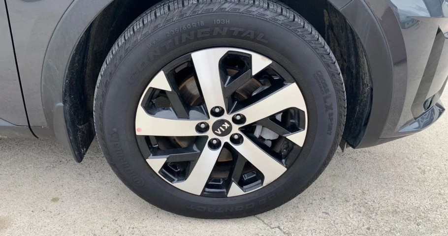 Kia Sorento 1.6hyb AT (230 л.с.) 4WD