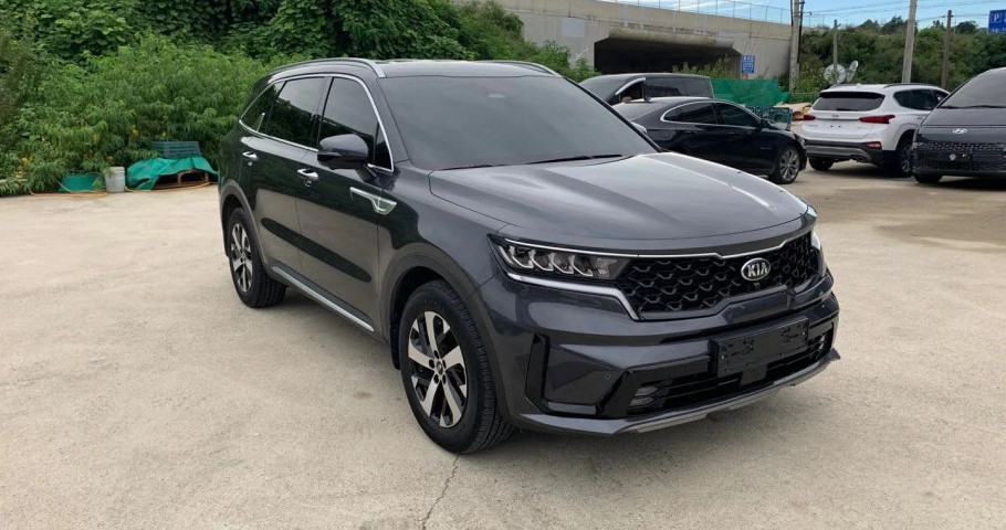 Kia Sorento 1.6hyb AT (230 л.с.) 4WD