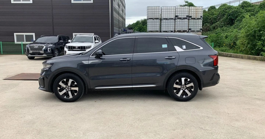 Kia Sorento 1.6hyb AT (230 л.с.) 4WD